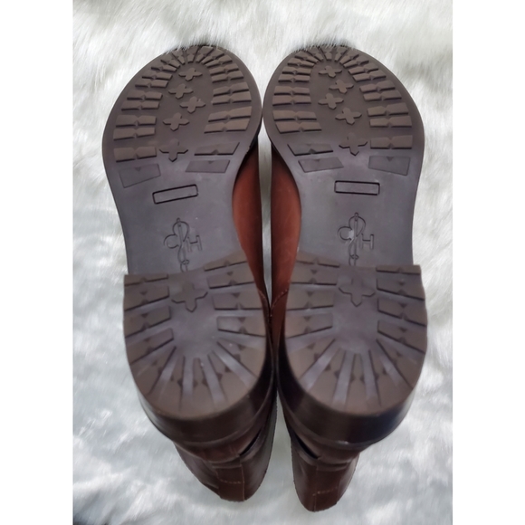 Waterproof Leather Boots - Picture 11 of 11